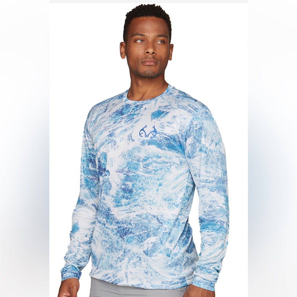 Realtree Gulf Stream Performance Fishing Shirt LT Blue Camo NWT